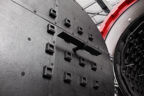 Vacuum Furnaces: Premium components Vacuum Furnaces: Premium components